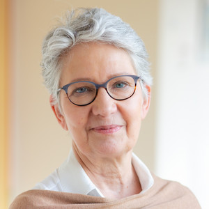 Portraitfoto Sabine Bornhöft vom Albertinen Hospiz Norderstedt in Schleswig-Holstein